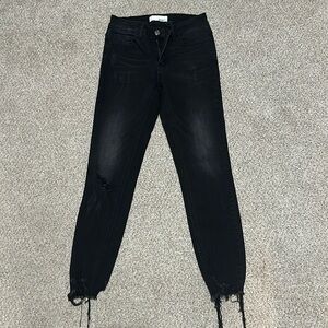 Black skinny jean